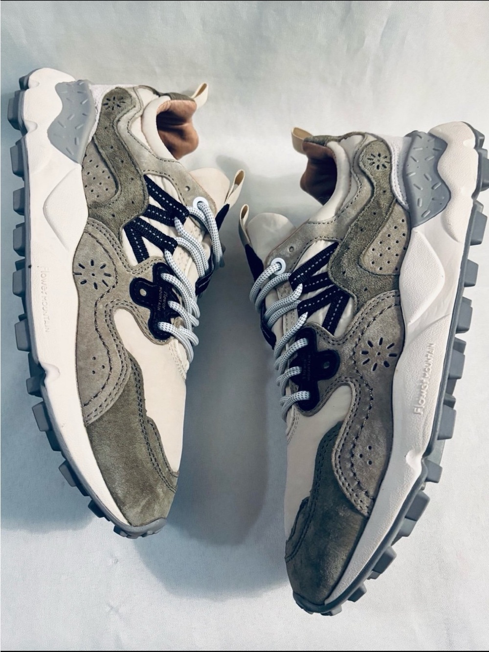FLOWER MOUNTAIN YAMANO 3 Trainers
